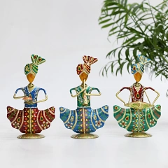 Metal Handicrafts