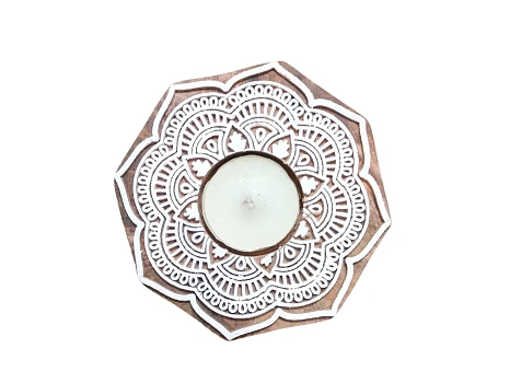 WOODEN T LIGHT HOLDER
